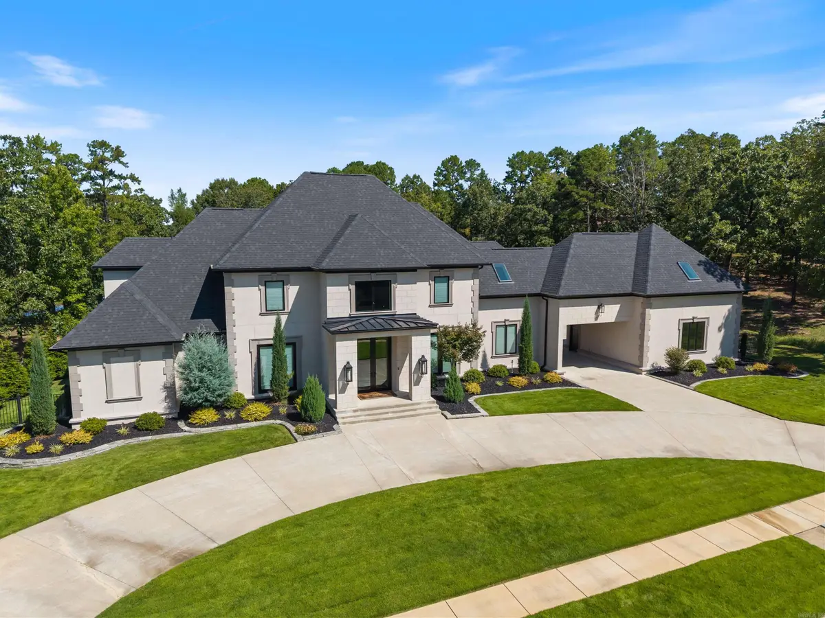 16920 Valley Falls Drive, Little Rock, AR 72223 - Image #1