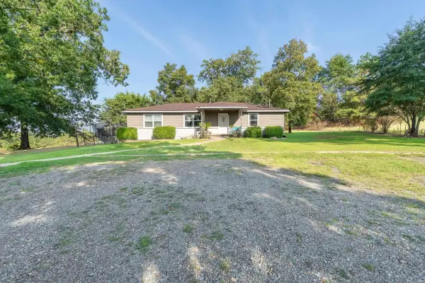 1426 N Hwy 71, De Queen, AR 71832