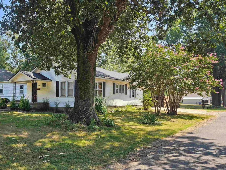 619 W 2nd St, Rector, AR 72461 - Image #2