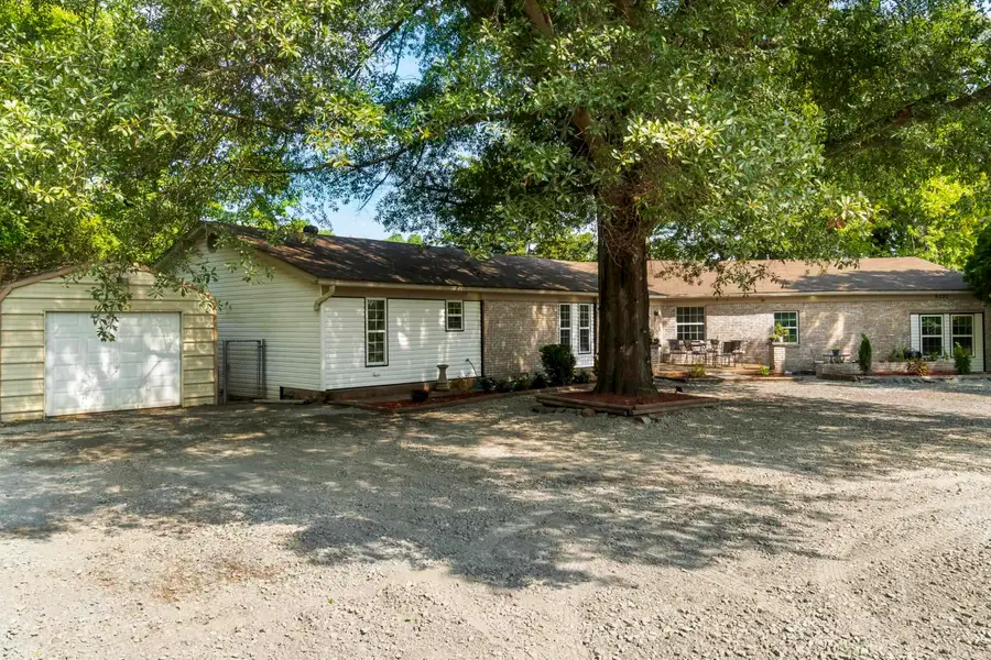 9320 Cloverhill Road, Little Rock, AR 72205 - Image #2