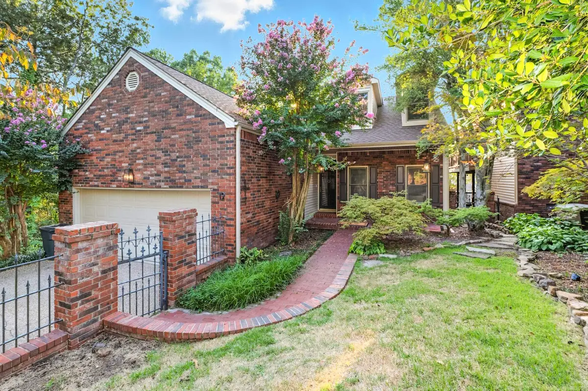 801 Pleasant Valley Drive, Little Rock, AR 72227 - Image #1