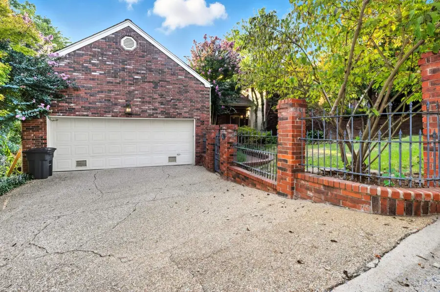 801 Pleasant Valley Drive, Little Rock, AR 72227 - Image #3