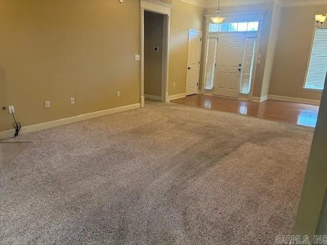 66 Woodridge Dr, Little Rock, AR 72204 - Image #3