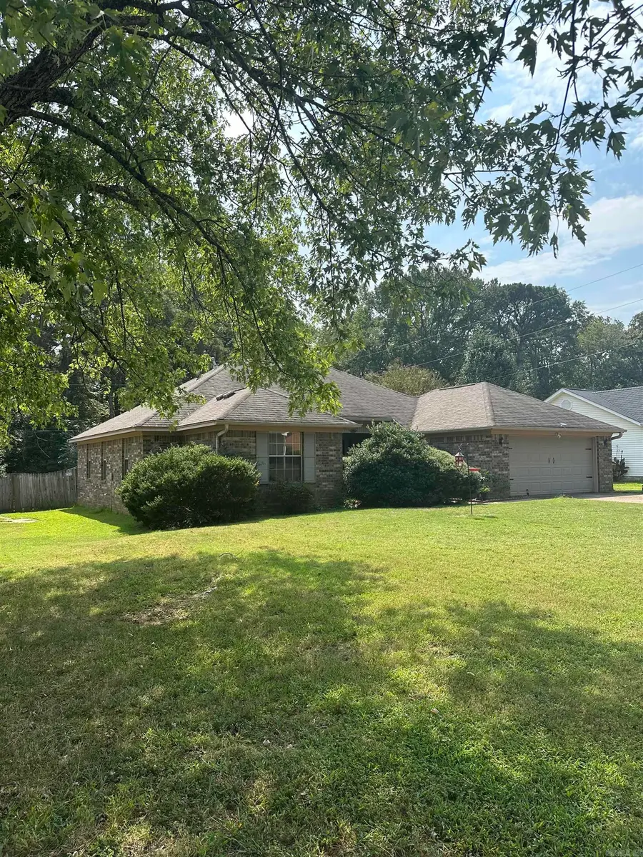 27 Pointer Drive, Little Rock, AR 72202 - Image #2