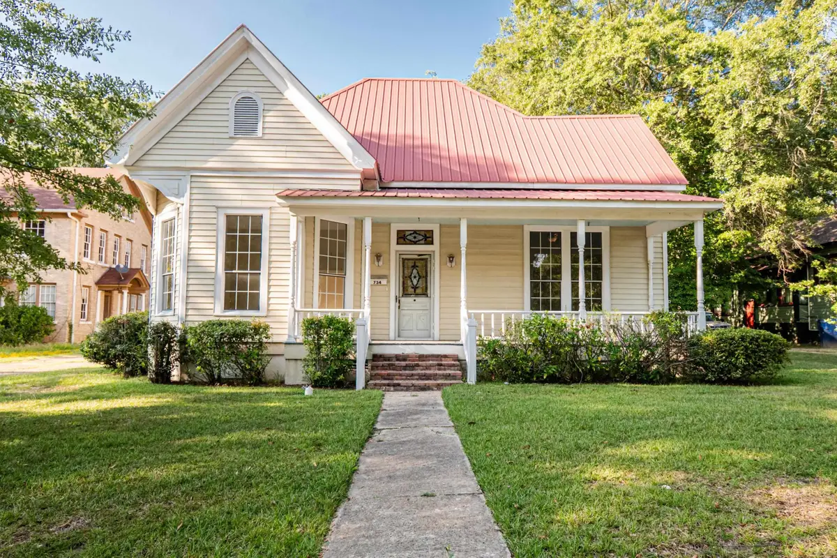 734 W Washington Street, Camden, AR 71701 - Image #1