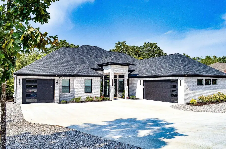 41 Linares Lane, Hot Springs Village, AR 71909 - Image #2