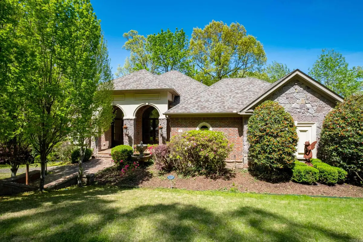 33 Greathouse Bend Drive, Little Rock, AR 72207 - Image #1