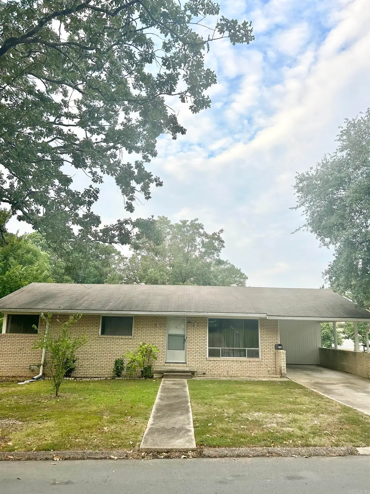 910 W 8th St, El Dorado, AR 71730 - Image #1