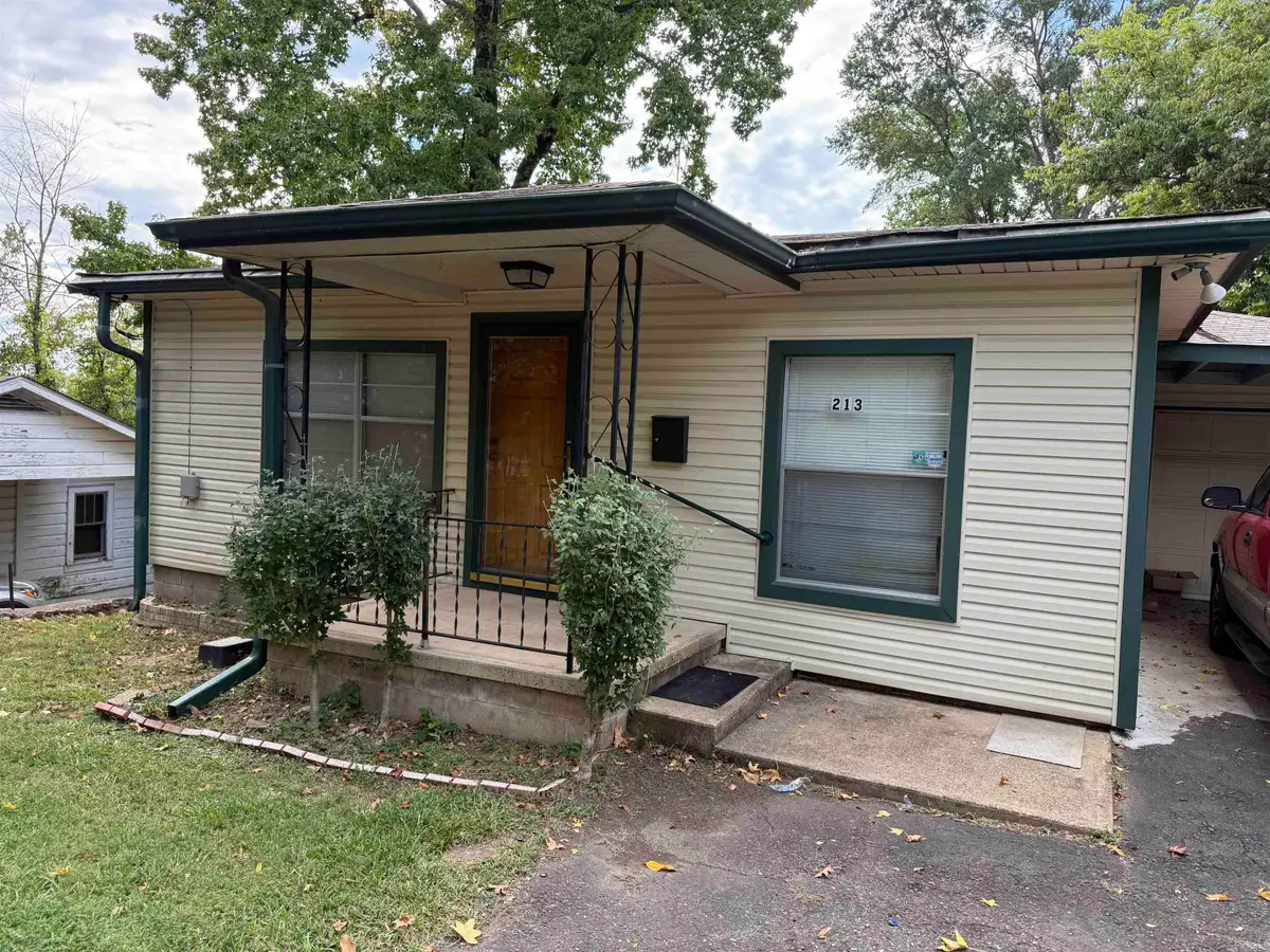 213 Pringle Street, Hot Springs, AR 71913 - #1
