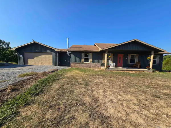 5776 Hwy 14 N, Yellville, AR 72687