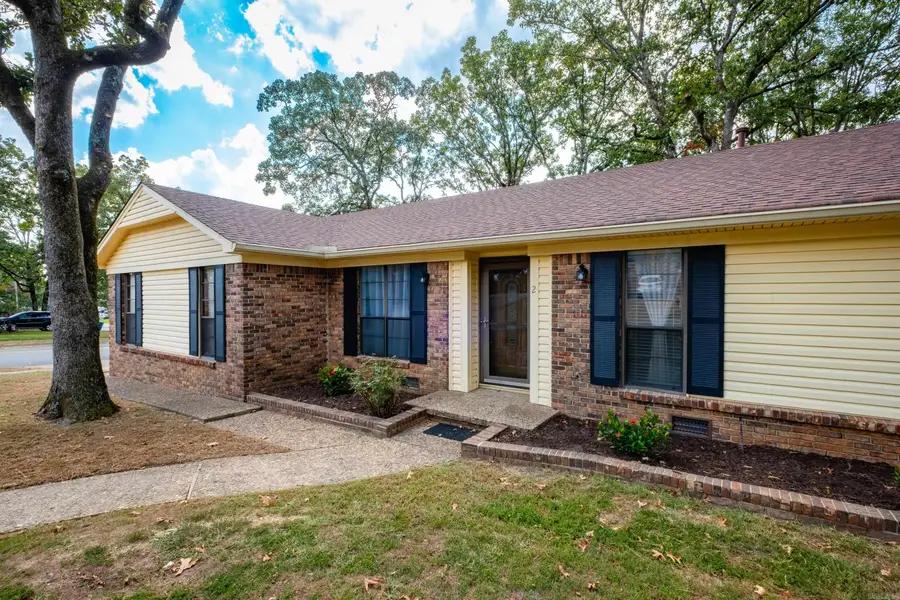 2 Wellington Court, Little Rock, AR 72227 - Image #2