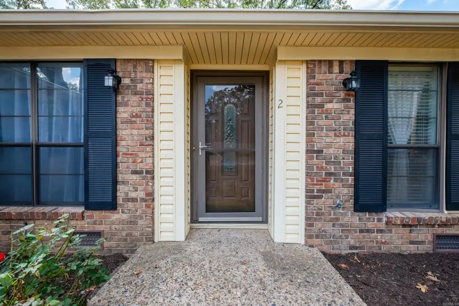 2 Wellington Court, Little Rock, AR 72227 - Image #3