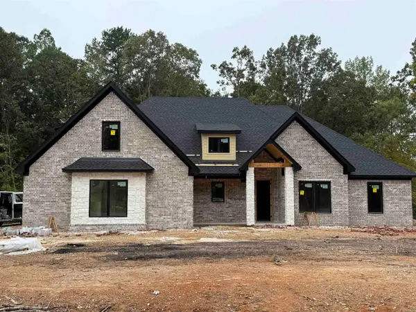 3092 Avilla Manor Trail, Alexander, AR 72002