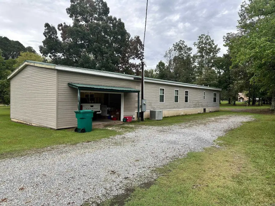 420 S Park Dr, Redfield, AR 72132 - Image #2