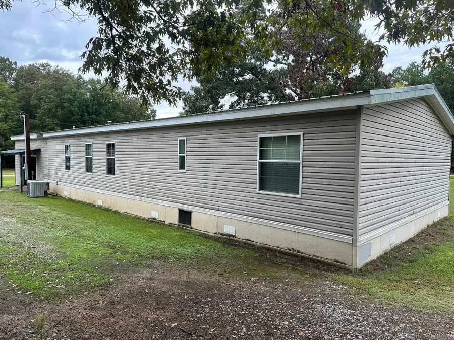 420 S Park Dr, Redfield, AR 72132 - Image #3