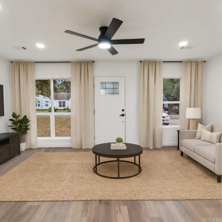 721 Mclain Street, Newport, AR 72112 - Image #2