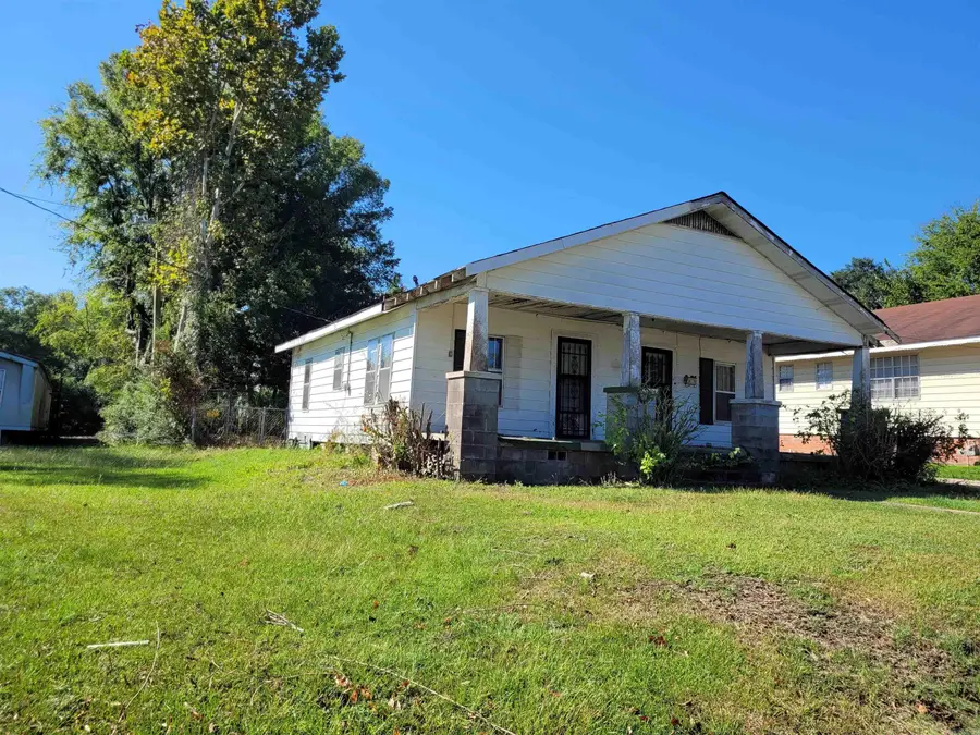 1009 E First Street, El Dorado, AR 71730 - Image #2