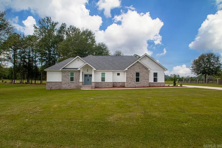 1017 Ridgewood Drive, Banner, AR 72065 - Image #2
