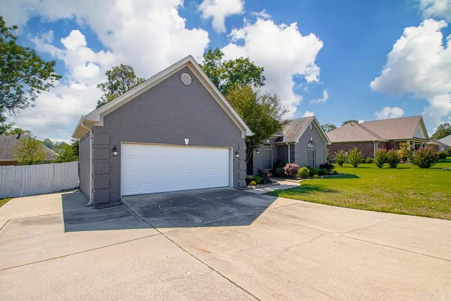 2915 Castle Valley Drive, Benton, AR 72019 - Image #3