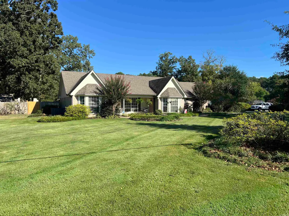 319 Edwards, Pine Bluff, AR 71602 - #1