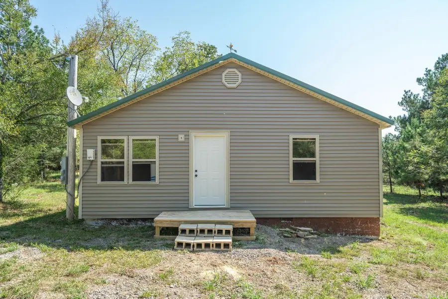 Address Withheld By Seller, Paris, AR 72855 - Image #2