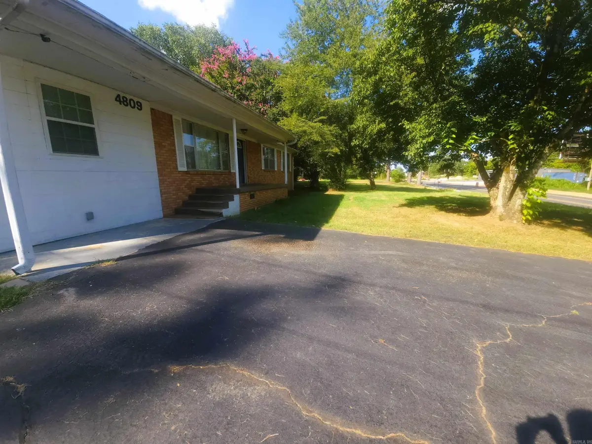4809 Park Avenue, Hot Springs, AR 71901 - Image #1