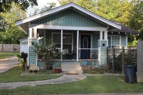 407 Oak, Warren, AR 71671