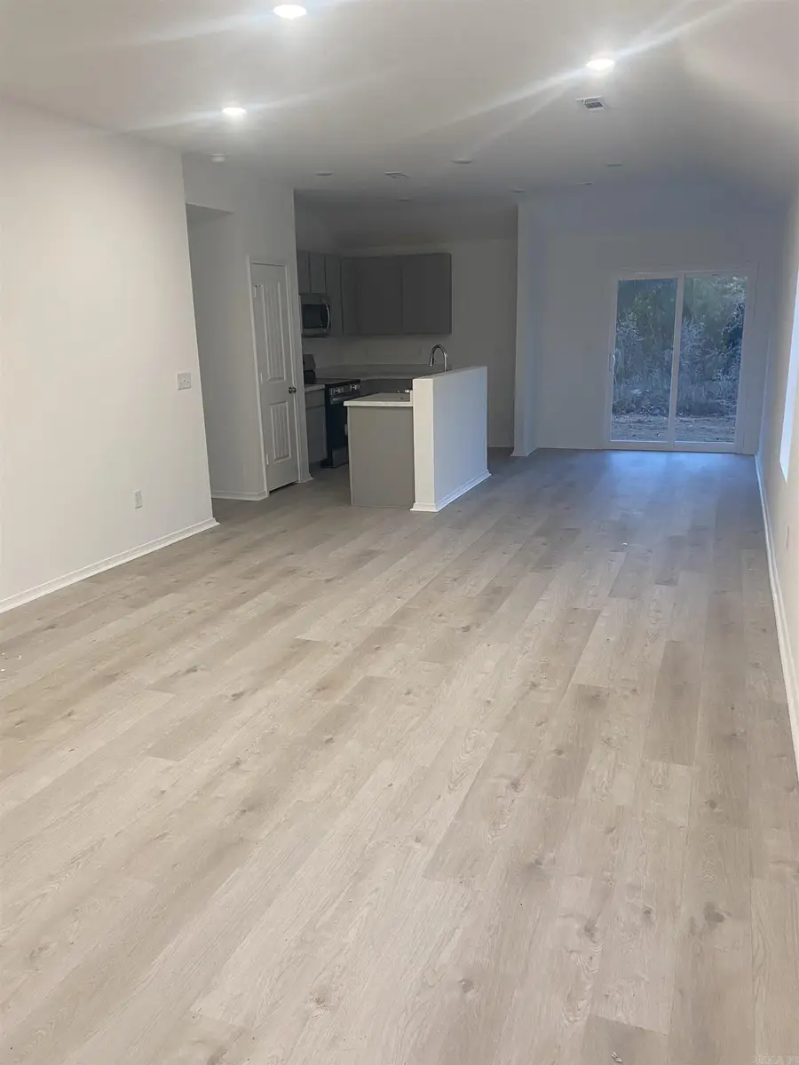 8009 Donna Drive, North Little Rock, AR 72113 - Image #3