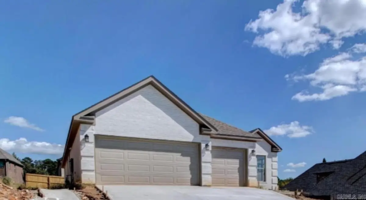 119 Crestview Drive, Maumelle, AR 72113 - Image #1