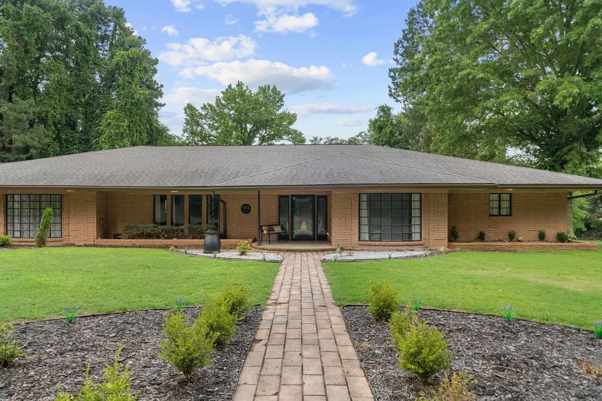 911 Prospect Avenue, Hot Springs, AR 71901 - Image #1