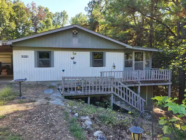 1301 & 1303 Raven Lane, Horseshoe Bend, AR 72512