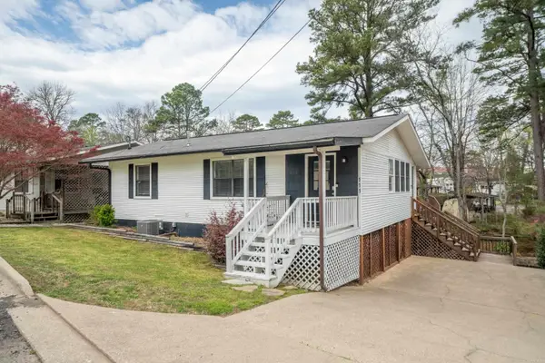 111 Fishing Lane, Hot Springs, AR 71913