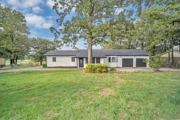 65 Pinter Lane, Morrilton, AR 72110
