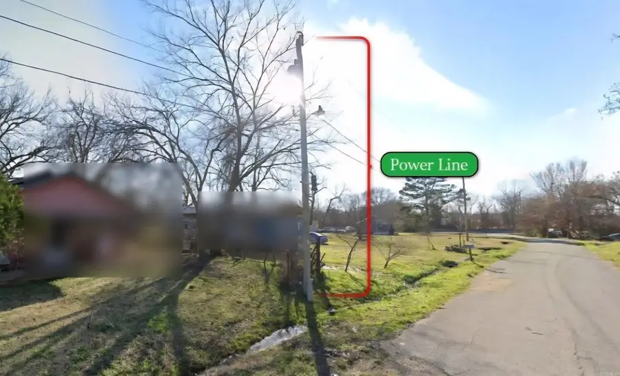 212 E Compress Street, Hope, AR 71801 - Image #2