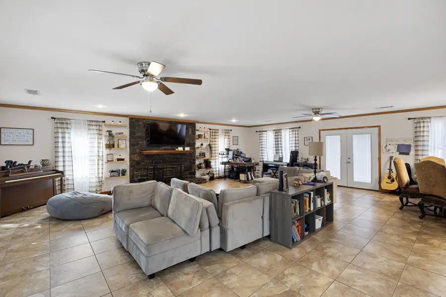 806 Avenue 8 Se, Atkins, AR 72823 - Image #3