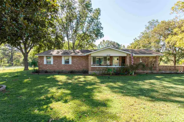 215 W Main Street, Evening Shade, AR 72532