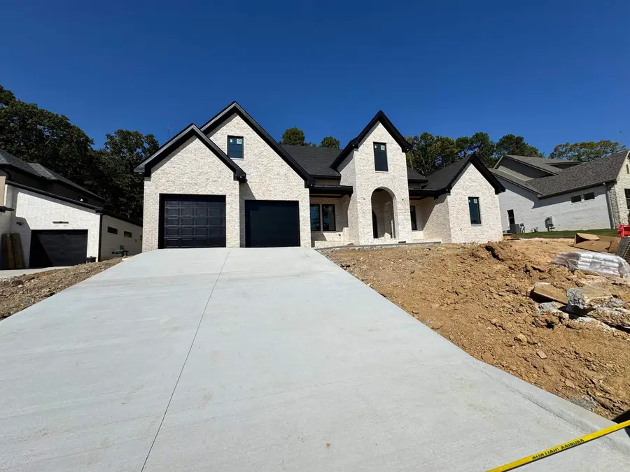 112 Bear Den Court, Little Rock, AR 72223 - Image #2