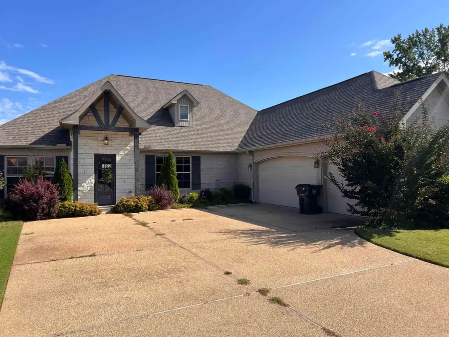 117 Harrington Ln, Hot Springs, AR 71913 - Image #2