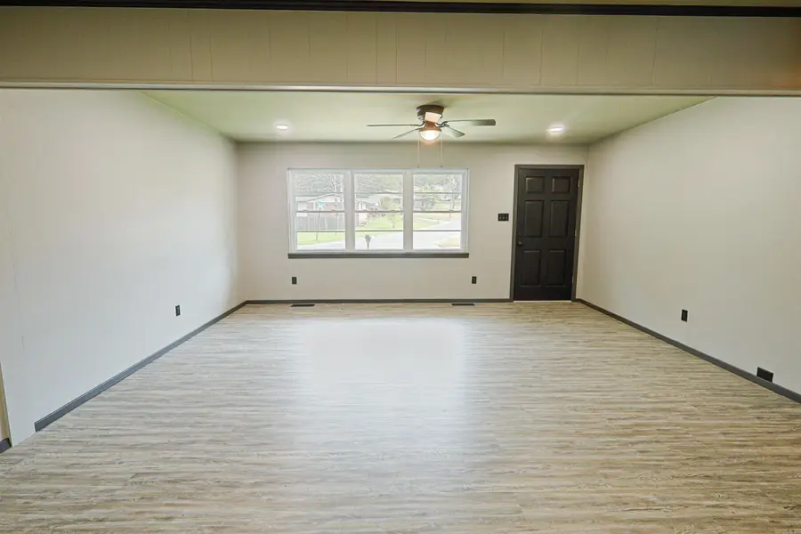 217 Cedarwood Drive, Hot Springs, AR 71901 - Image #3