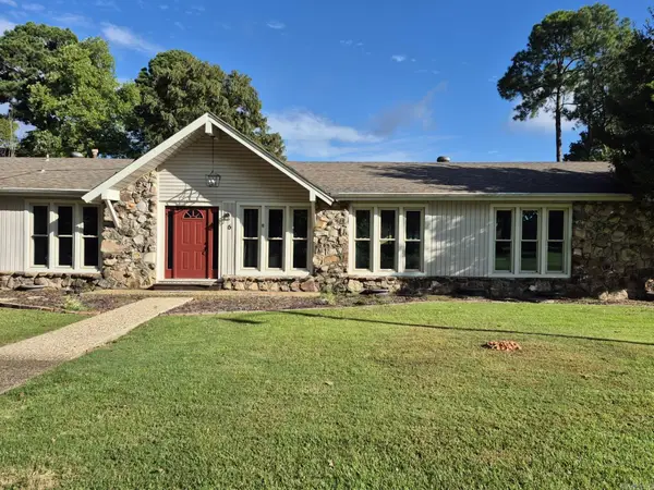 6 W Laramie Drive, Sherwood, AR 72120