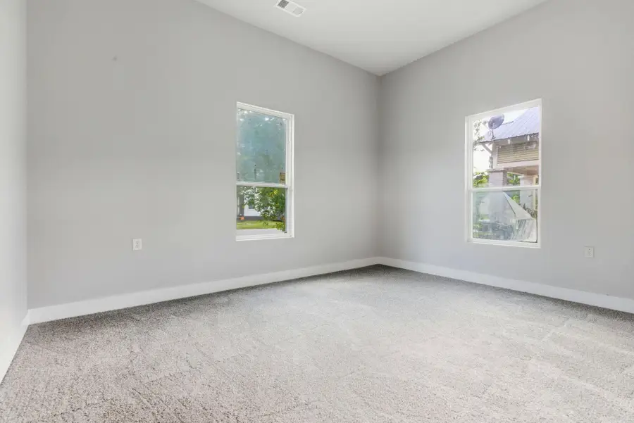 1223 W 10th Street, North Little Rock, AR 72114 - Image #2