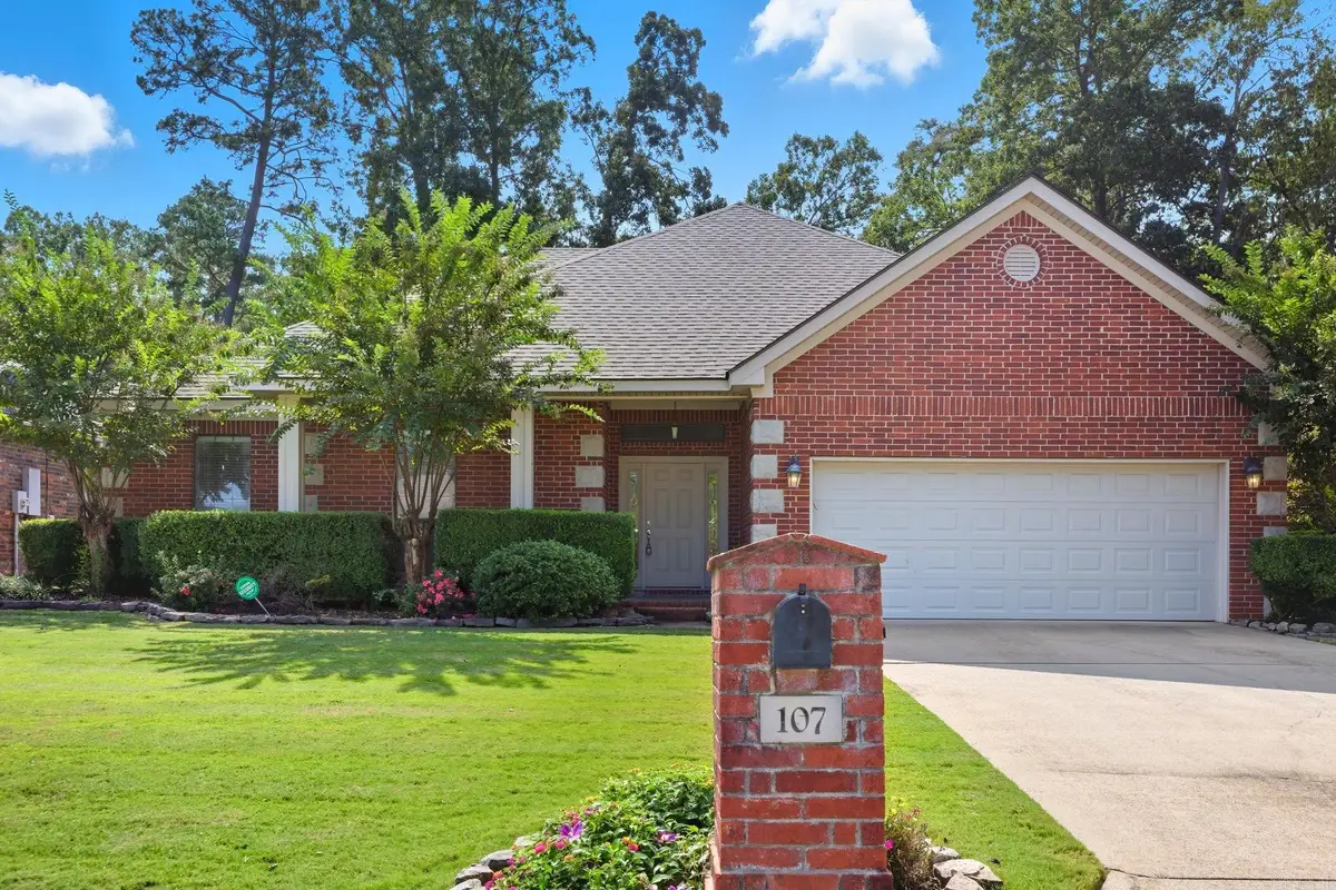 107 Nemours Court, Maumelle, AR 72113 - Image #1