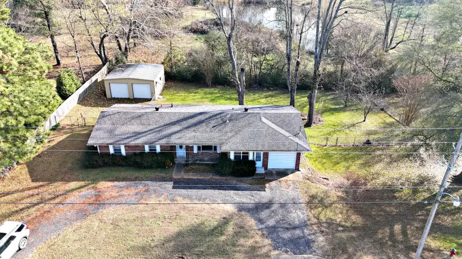 1100 Reine Street, Mena, AR 71953 - Image #2