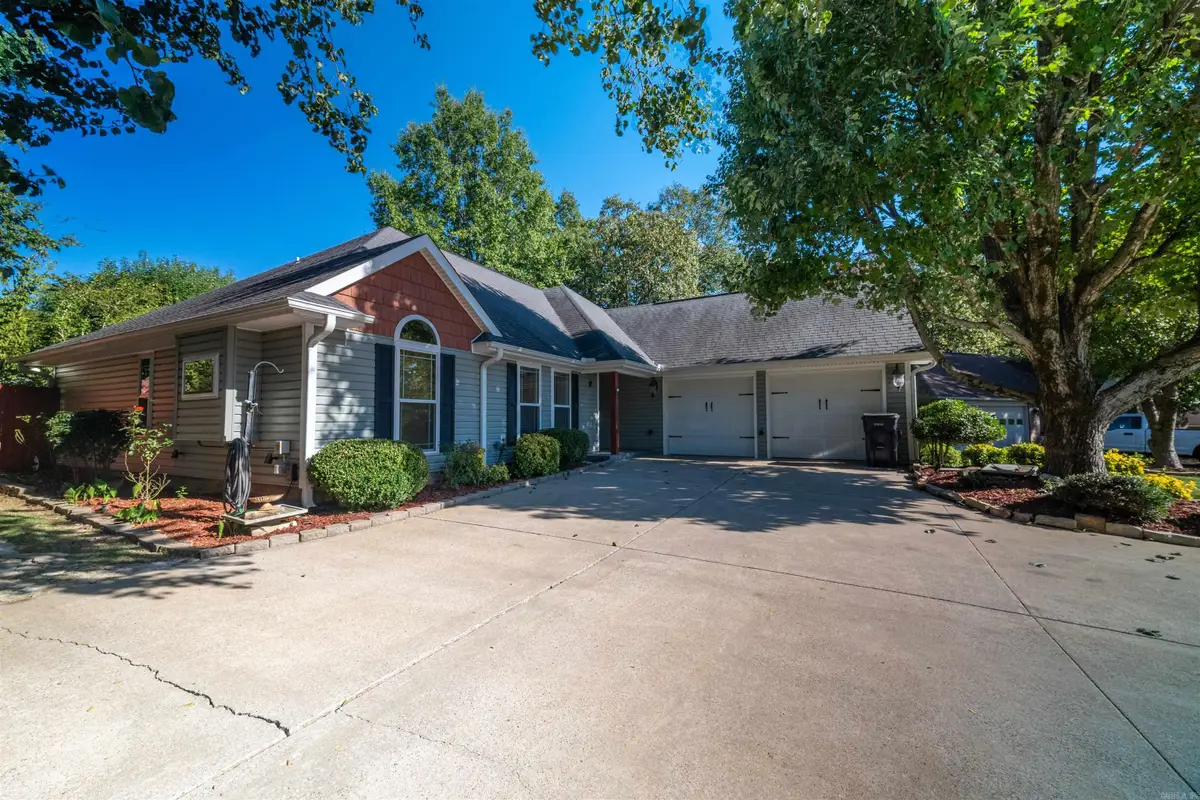 8 Oak Meadow Cove, Batesville, AR 72501 - Image #1