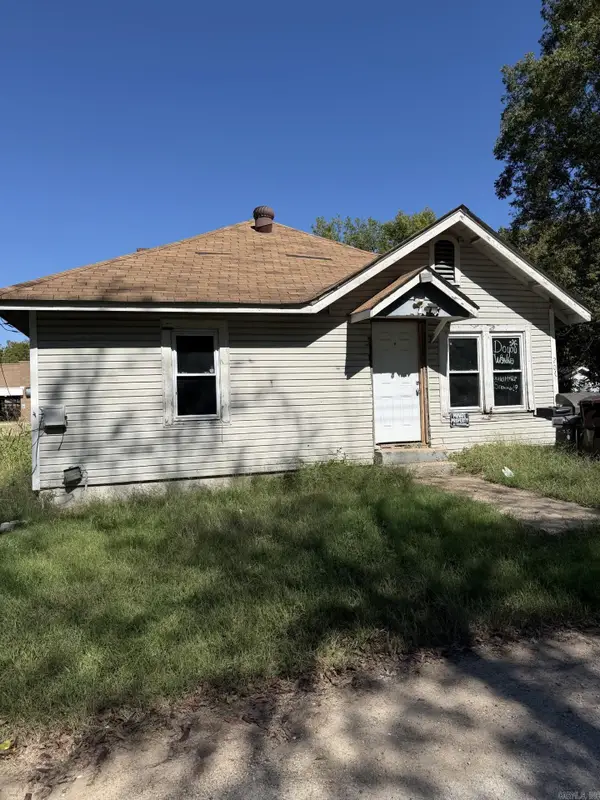 206 W Center Street, Harrisburg, AR 72432