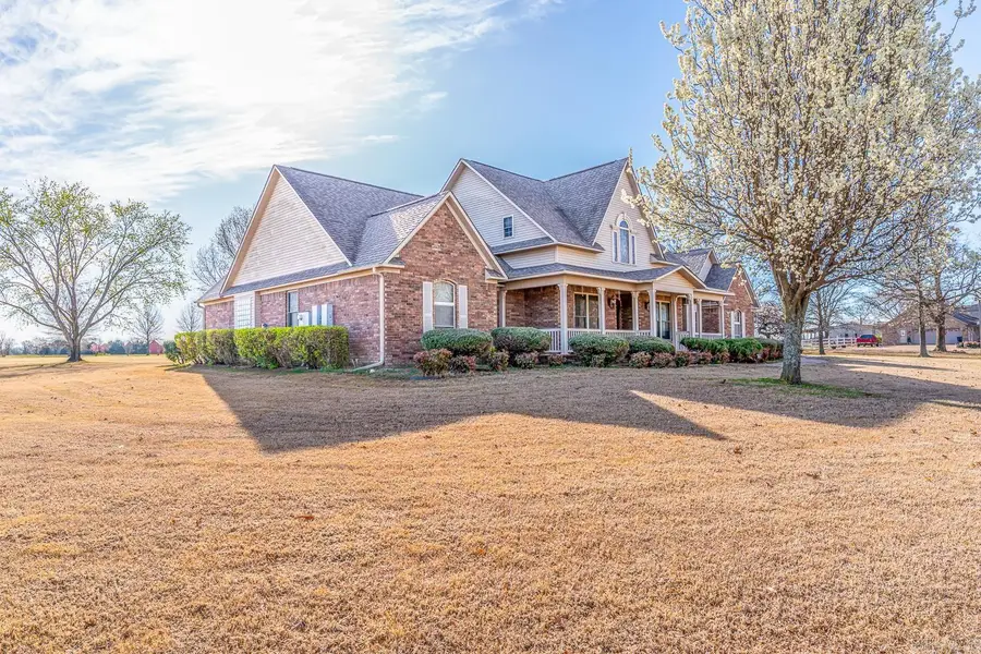 1300 N Locust Street, Newark, AR 72562 - Image #3