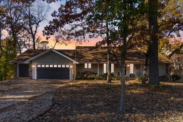 37 Tiree Drive, Bella Vista, AR 72715