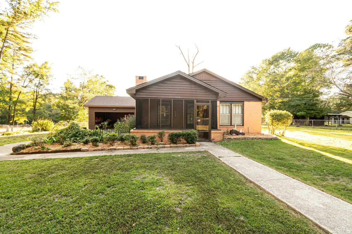 2710 Crain City Rd, El Dorado, AR 71730 - Image #1