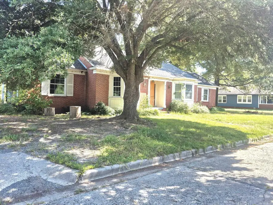 1707 S Oak, Pine Bluff, AR 71601 - Image #2