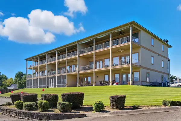 110 Jamison Ln #B8, Hot Springs, AR 71913